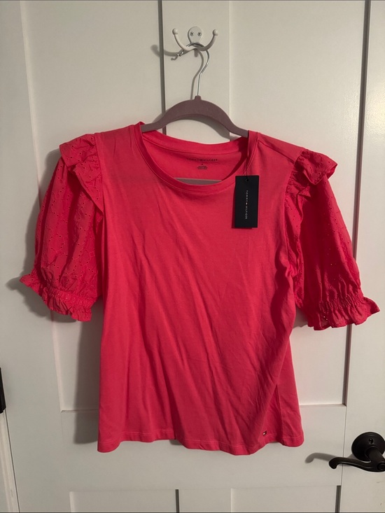Tommy Hilfiger Tops - Tommy Hilfiger Women's pink top new with tags size medium